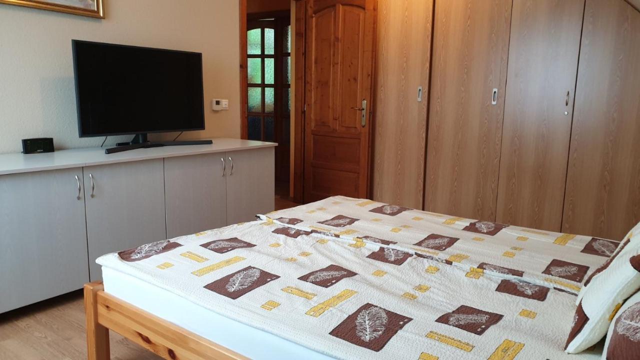 Ilona Apartmanok Balatonboglár Dış mekan fotoğraf