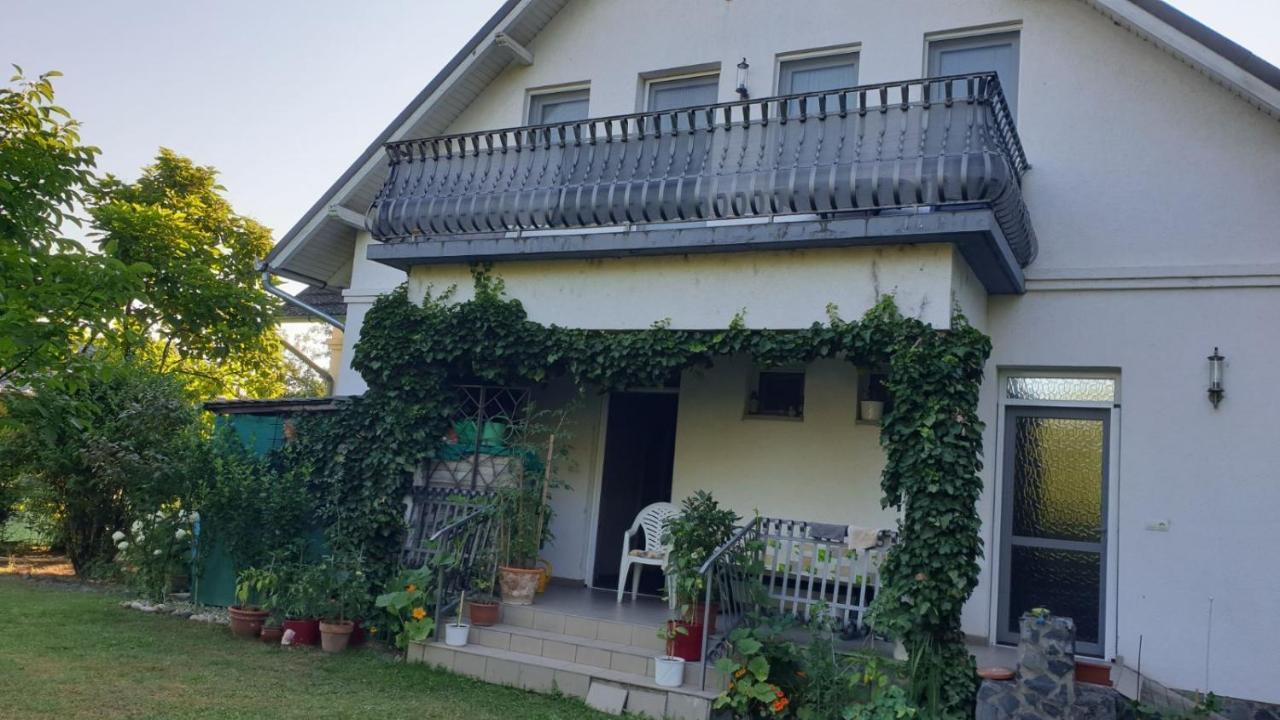Ilona Apartmanok Balatonboglár Dış mekan fotoğraf